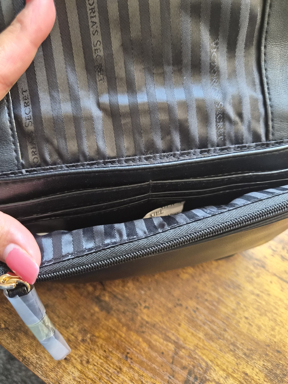 Wristlets - Picture 5 of 6